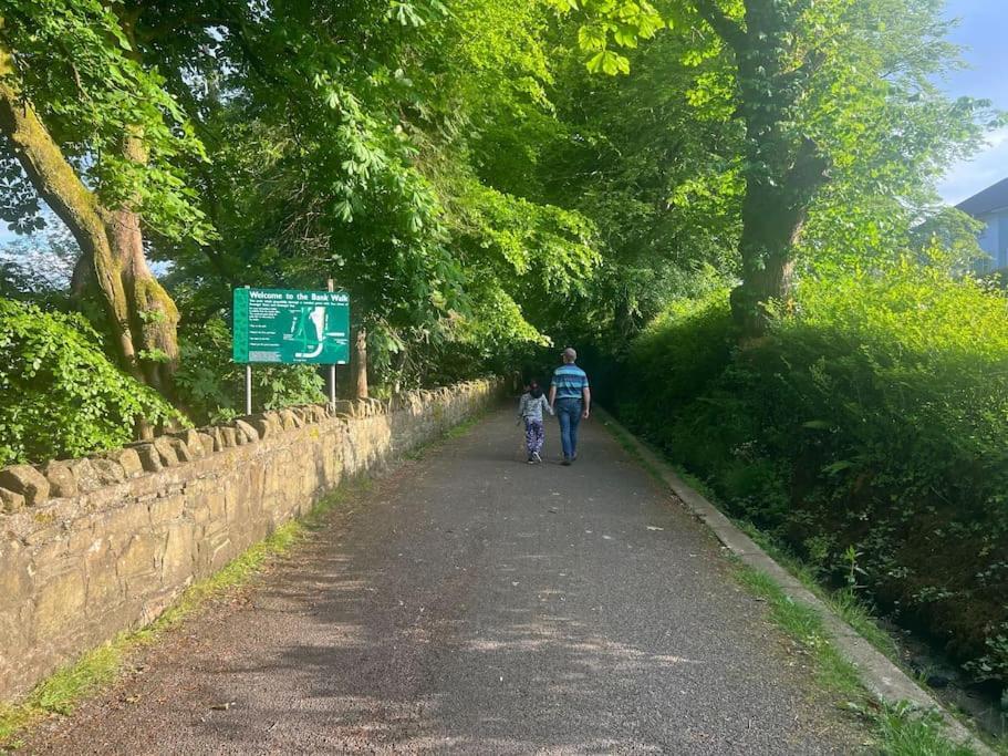 Donegal Town In The Country Yet Close To Town מראה חיצוני תמונה